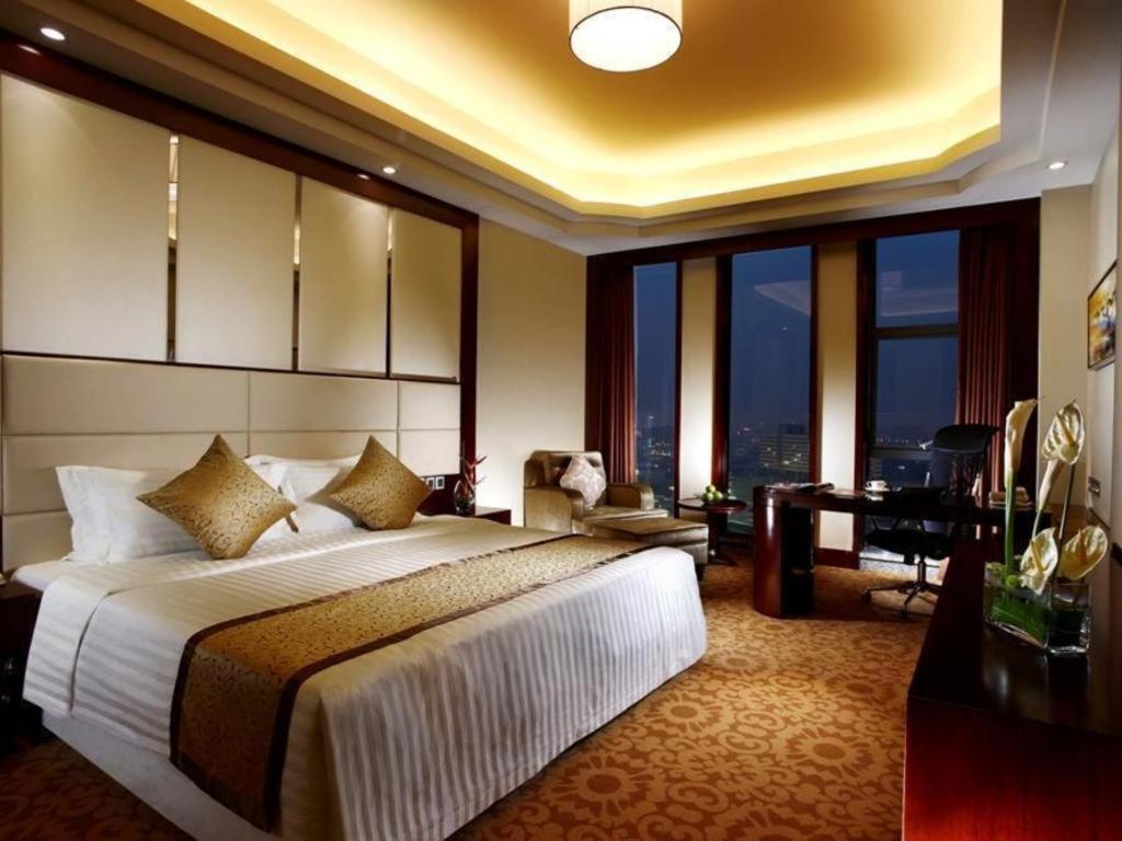 Dezhou Regal Kangbo Hotel Esterno foto