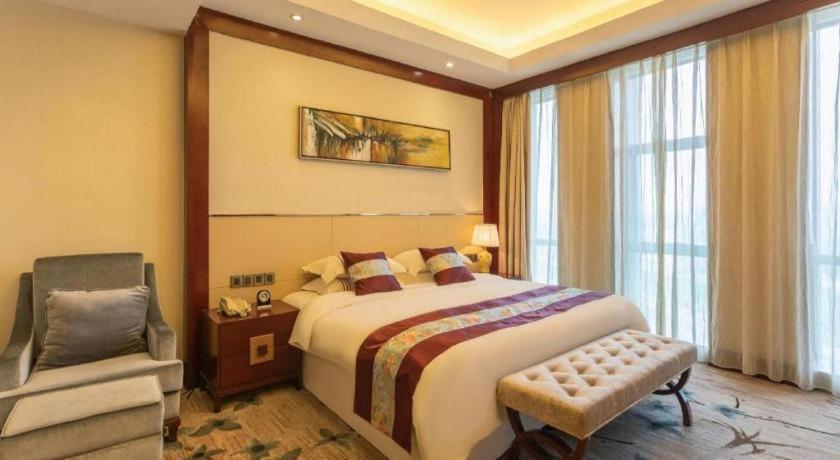 Dezhou Regal Kangbo Hotel Esterno foto